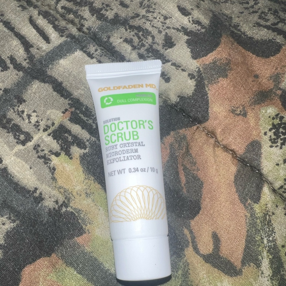 Doctor's Scrub - White Exfoliator